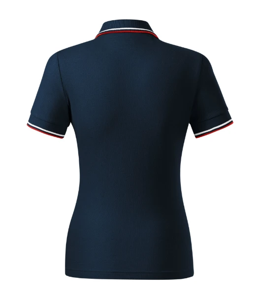 02_B_Woman's Polo T-shirt Focus