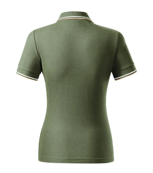 09_B_Woman's Polo T-shirt Focus