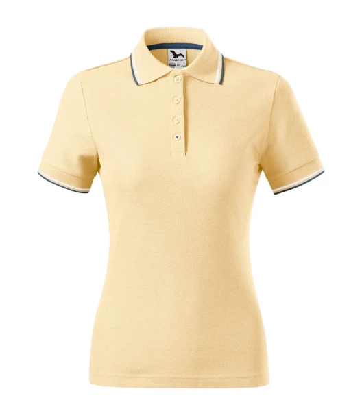 85_A_Woman's Polo T-shirt Focus