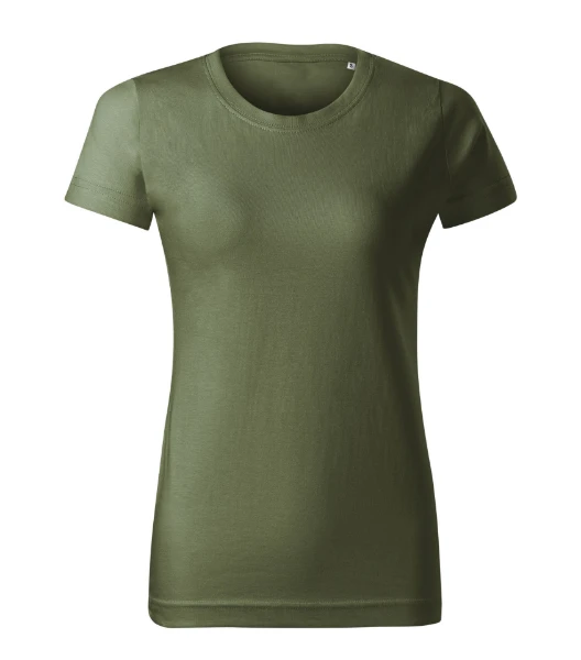 09_A_Woman's T-shirt Basic Free