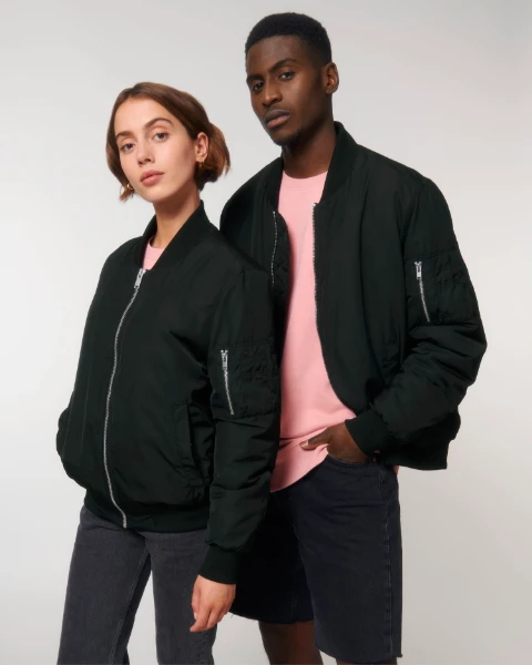 Bomber_C002_